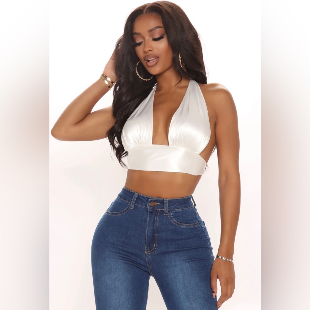 Fashion Nova: Bellissima Satin Halter Top - Ivory
